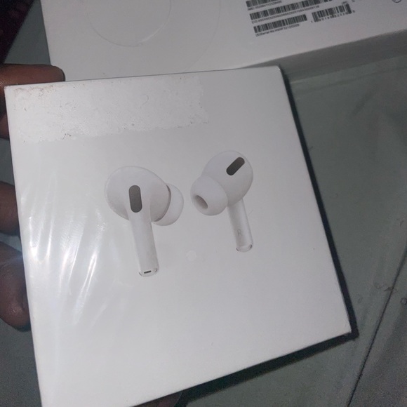 airpod pros